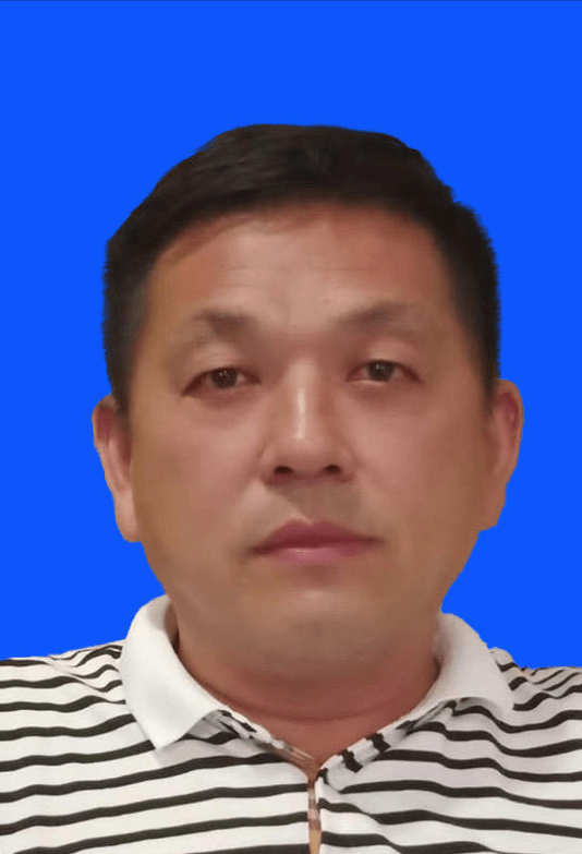 陶瓷艺术家徐耀辉(徐跃珲)——作品色彩明亮 笔法飘逸_景德镇市_江西