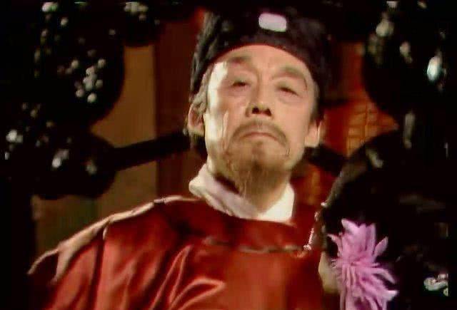 红楼梦里最令人不齿的父亲,不是贾赦,而是他_贾蓉_贾琏_贾珍