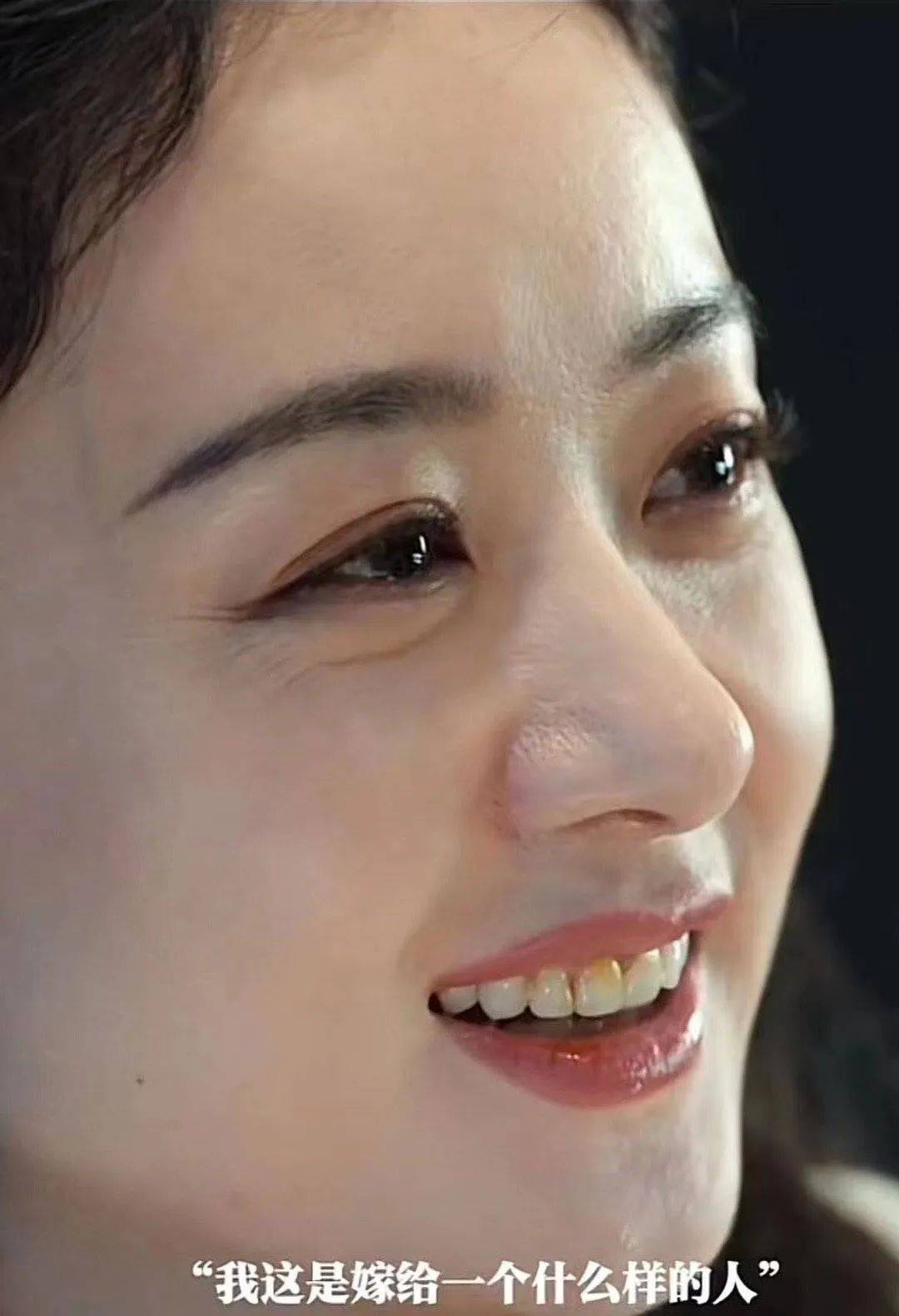 丑上热搜的赵丽颖,成了85花最大赢家