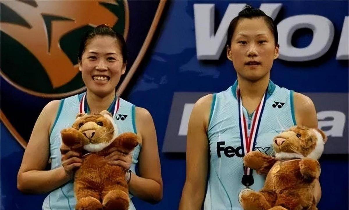 陈宏近况:与高崚分手娶娇妻,今定居台北,成福建羽毛球女队教练_交流