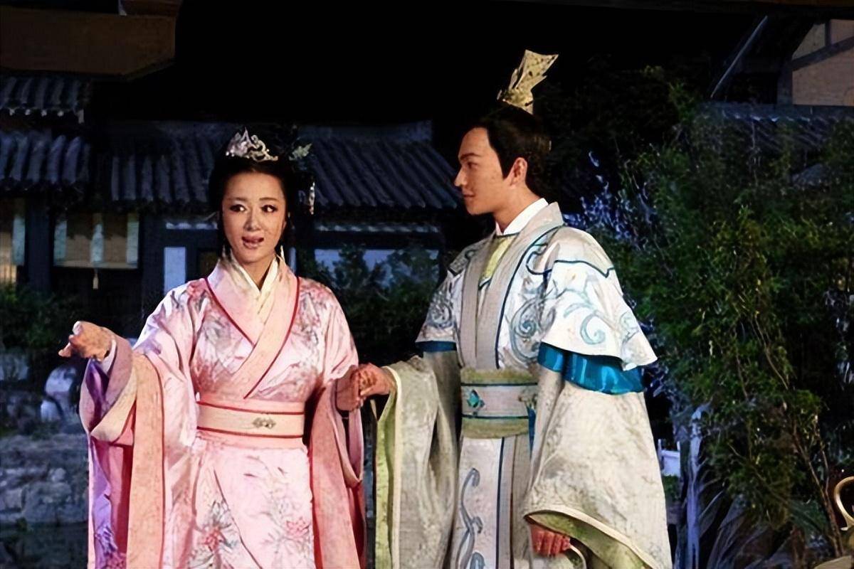 宣姜和公子顽在一起后,俩人又生育了三子两女,分别是齐子,卫戴公,卫文