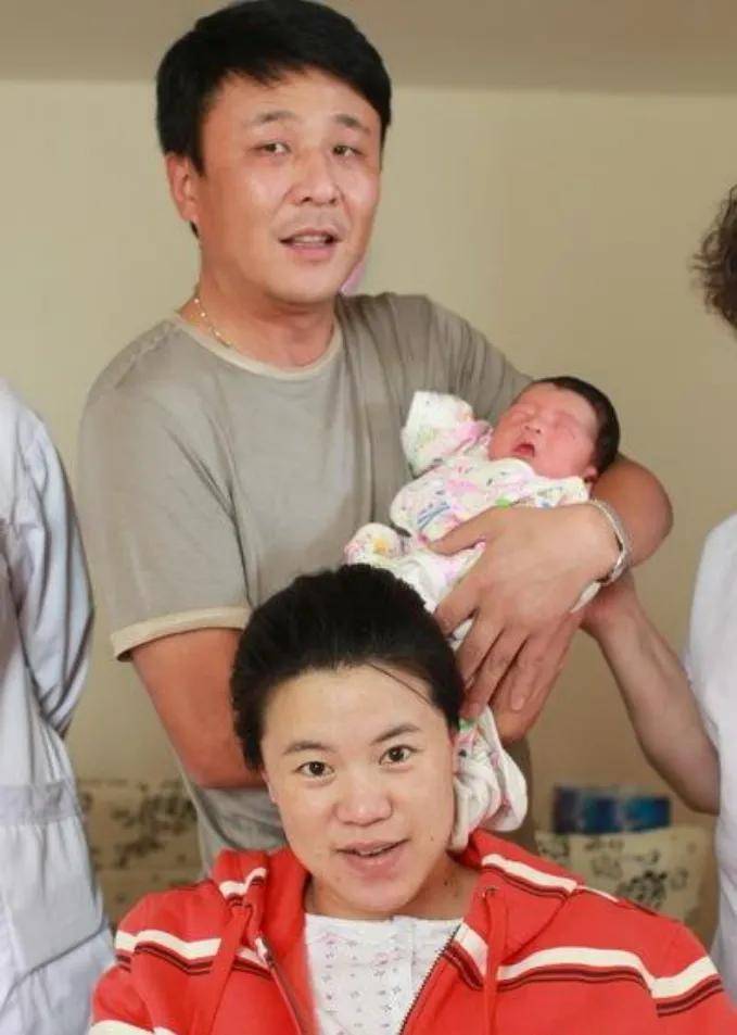 老公说如今不缺钱花,只追求处处有真情_王楠前_郭斌_威海