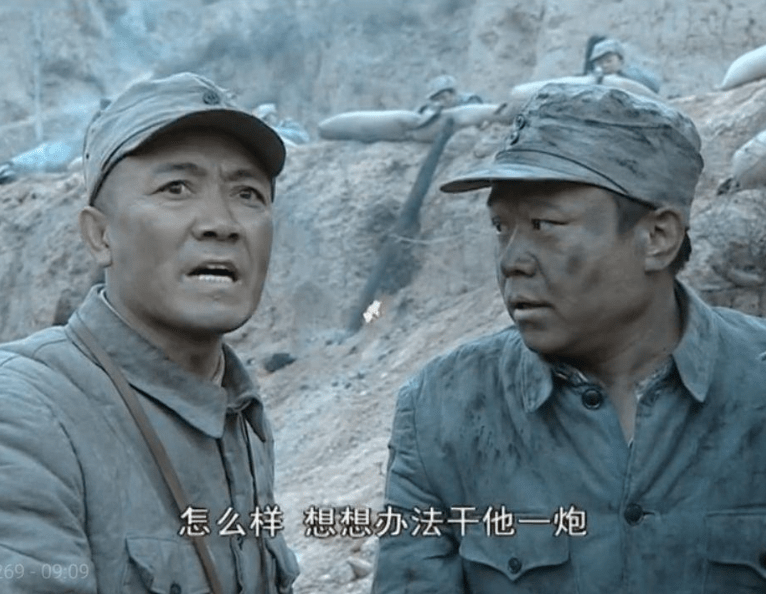 亮剑:难怪李云龙怕旅长,你看当初李云龙背行军锅时,旅长背的啥_平安县_独立团_团长