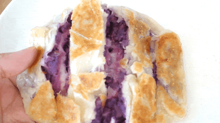 网红芝士紫薯饼做法，咬一口，绵绵拉丝，甜蜜到心_吃法_成功_调和
