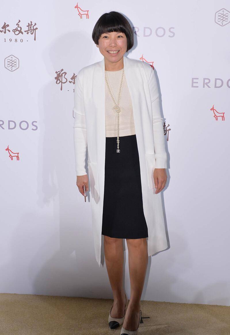 前《vogue》主编张宇携混血女儿回归时尚圈_中国_时装_hayley