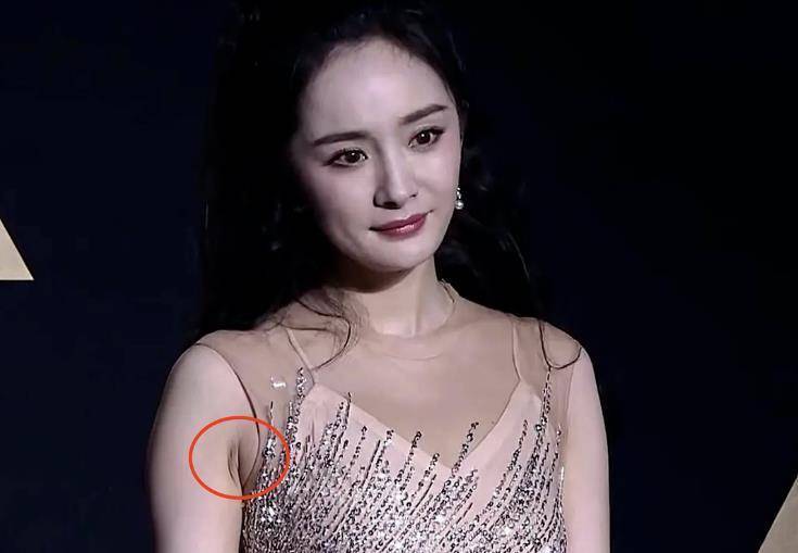 冲着热巴颜值去看剧,却被她这个黑黑的地方抢了戏_脱毛_婚纱_激光