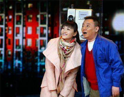 欢笑留给观众,妻子的病治不好,到处借钱不离不弃_邵峰_小品_生活