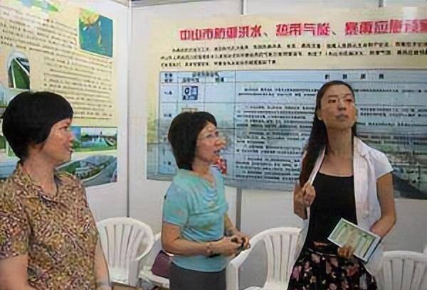 赃官邓洁敛财700万,升职时用尽伎俩与丈夫同时落网,自食 .