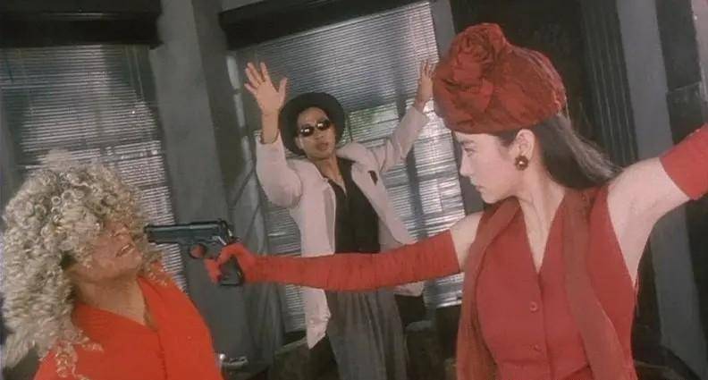 93年的电影《黑豹天下》,任达华梁家辉张卫健只是配角,主角厉害_看点