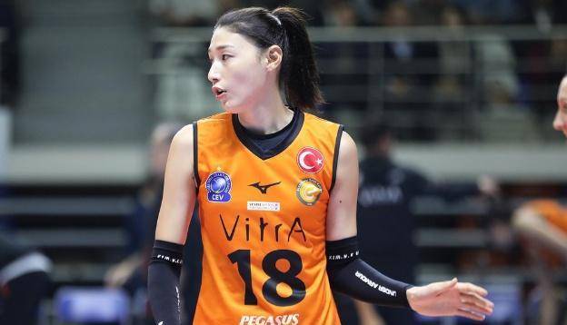 四局比分分别是25-17,17-25,25-18,25-11,此役,冈察洛娃20分,瓦尔加斯