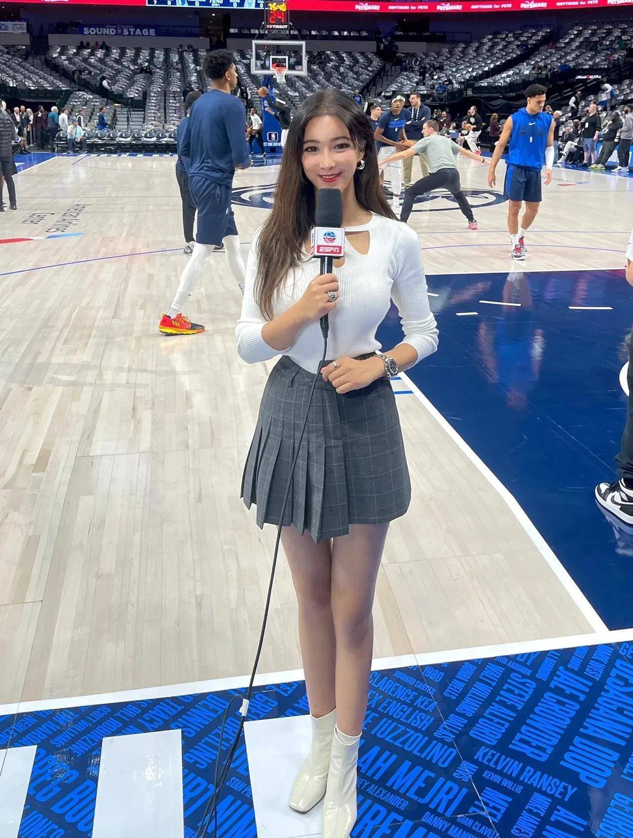 篮球女神周玲安为啥叫中国卡戴珊?凭什么她是nba最美篮球记者?