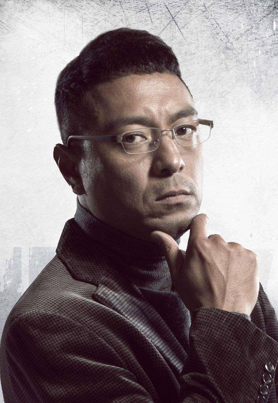 60岁年纪30岁状态,上蹿下跳肌肉线条一级棒_刘青云_电影_刘德华