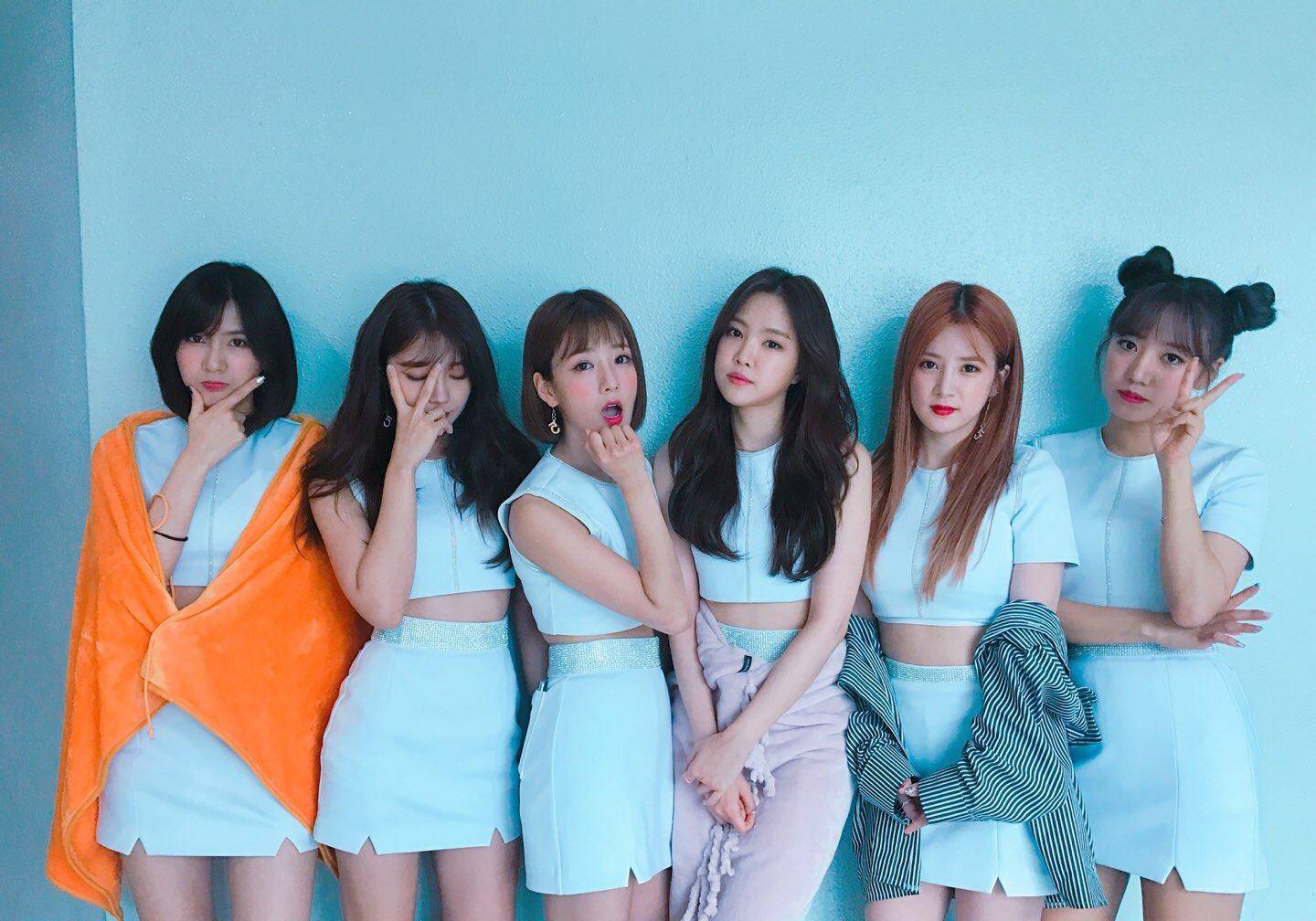 不过在众多女团组合当中,也有像apink朴初珑和尹普美这样从练习生时期