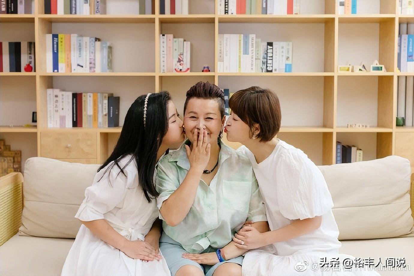 杨茗茗晒夫妻合照告别30岁!