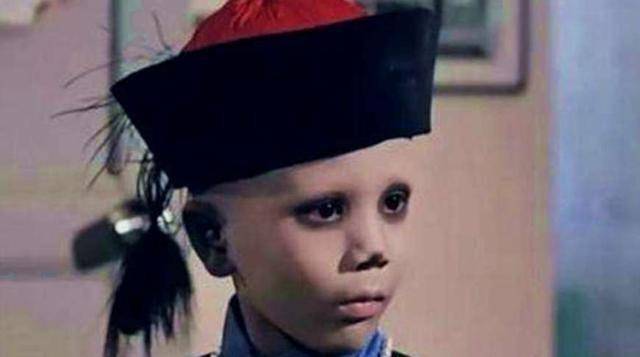 林正英捧红的"小僵尸",因入戏太深选择隐退,如今竟然活成这样_观众