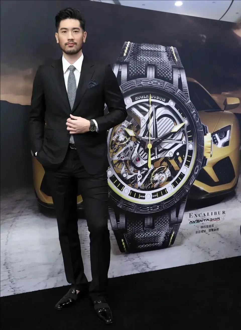 从《遇见王沥川》认识闪闪发光的他,永远的男神高以翔_剧中_爱情_结局