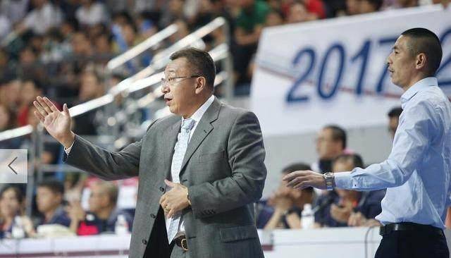 最严厉的主教练又惹麻烦疑似打压两名强援响起下课声_范斌_福建_蔡晨