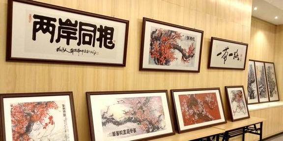 “铝艺丹青”铝艺画艺术展在榕举办，“梅圣”郑发祥让艺术生活化