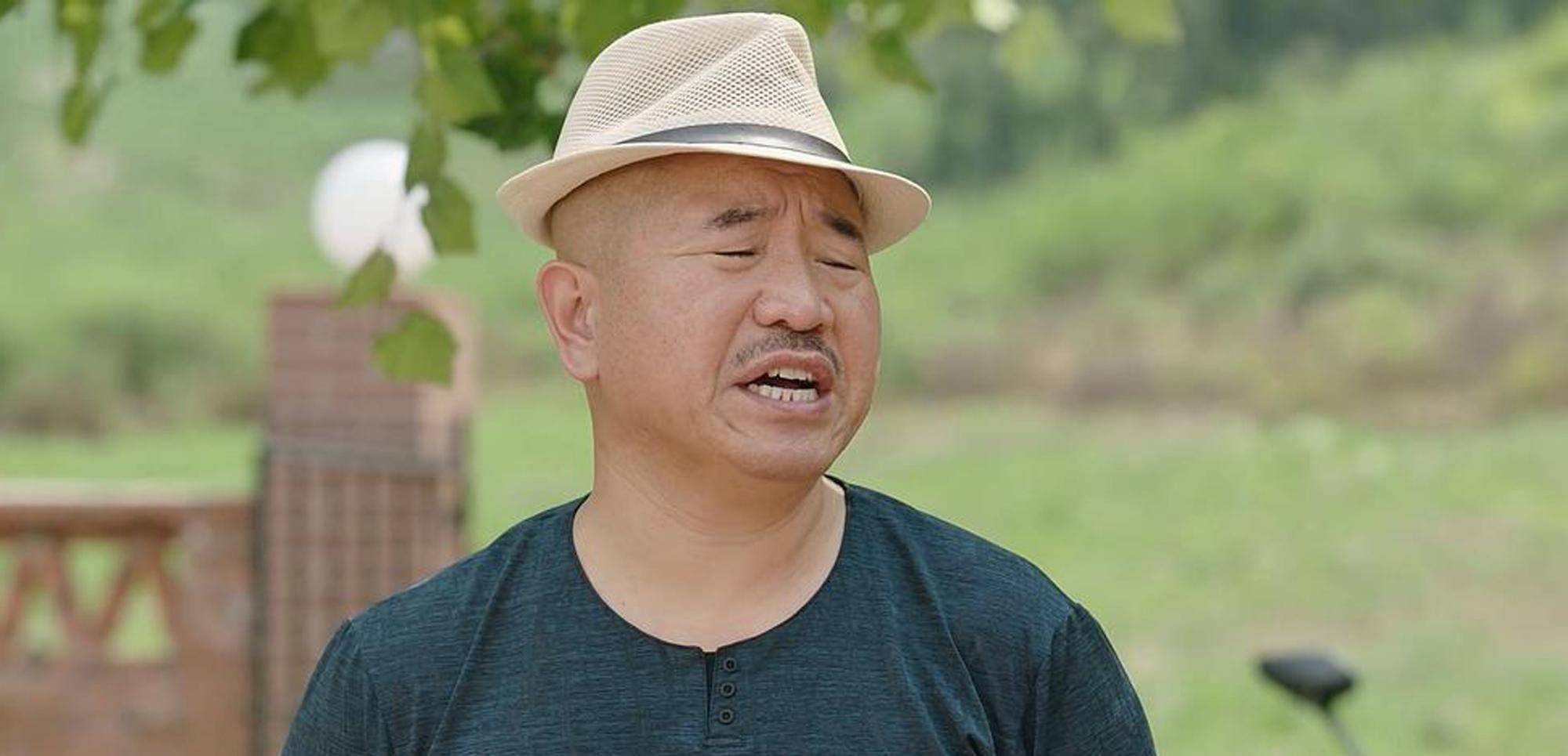 次年,王小利获得《刘老根》中宋秃子的角色.