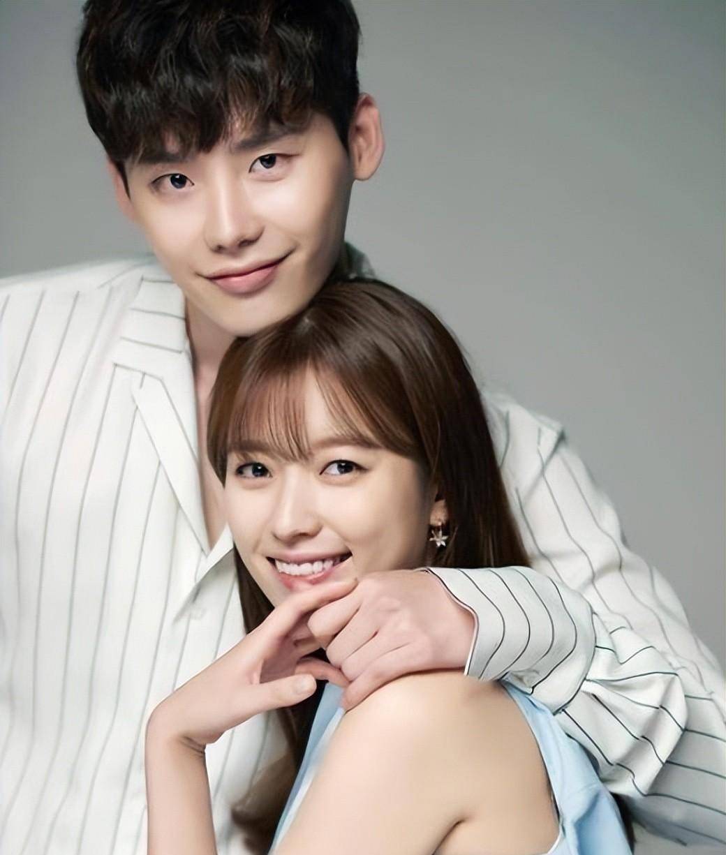 李钟硕的绯闻女友都是女神!