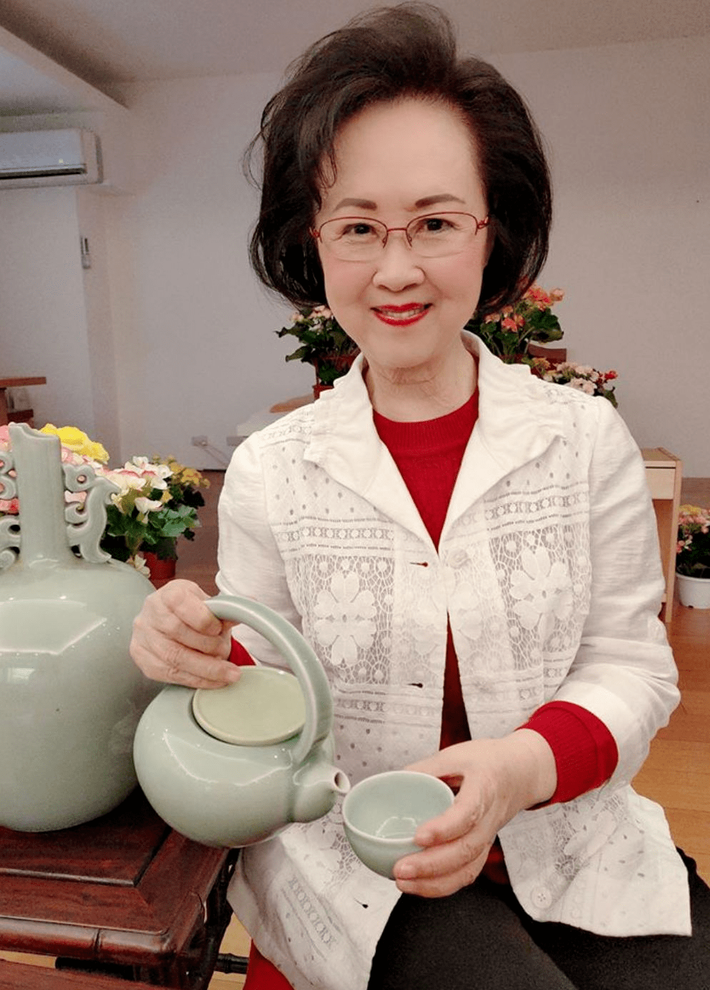 琼瑶全家颜值都高!