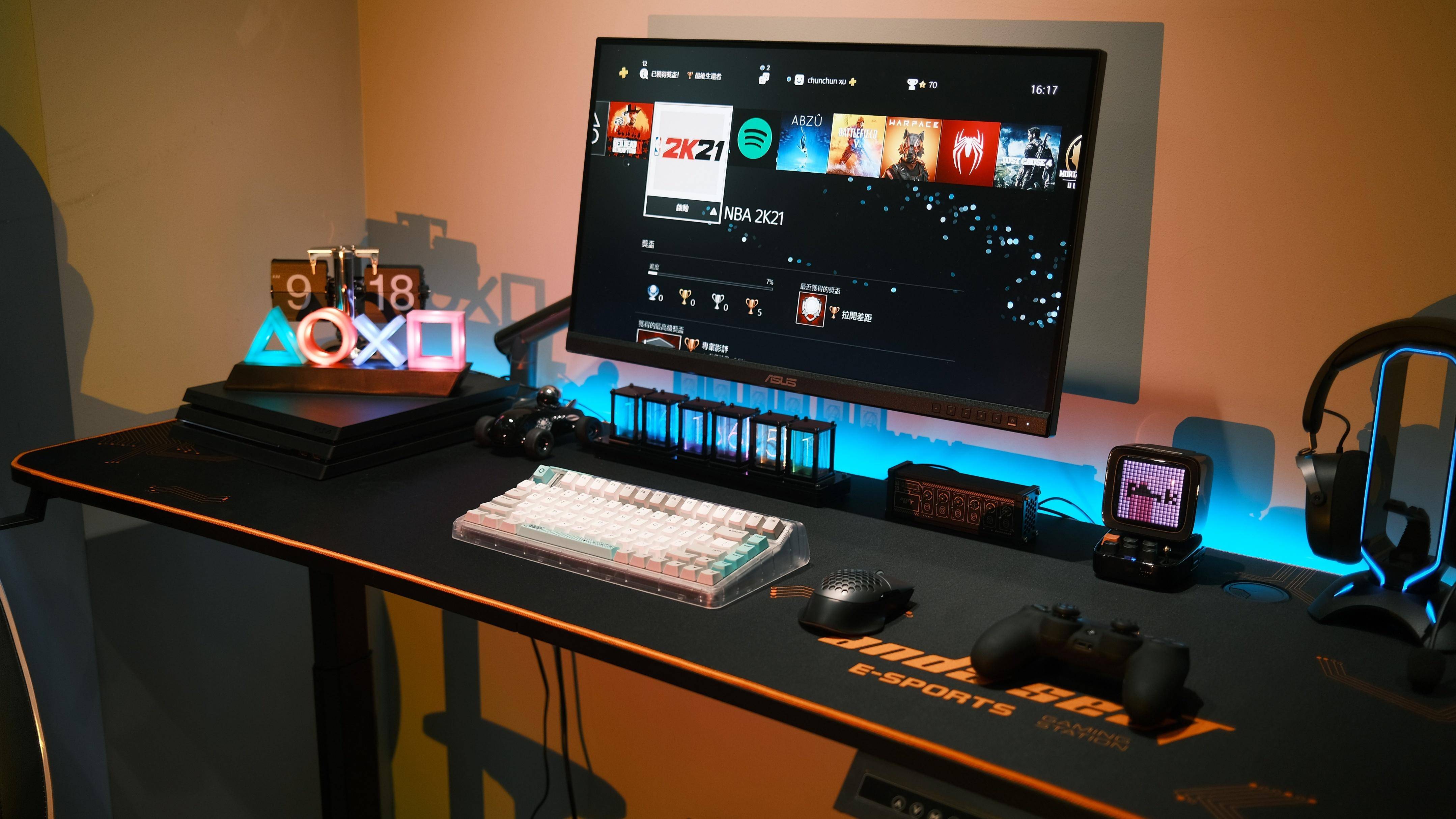 未来战士"三维"理线结构集中走线,实现隐藏收纳,打造无线电竞桌面