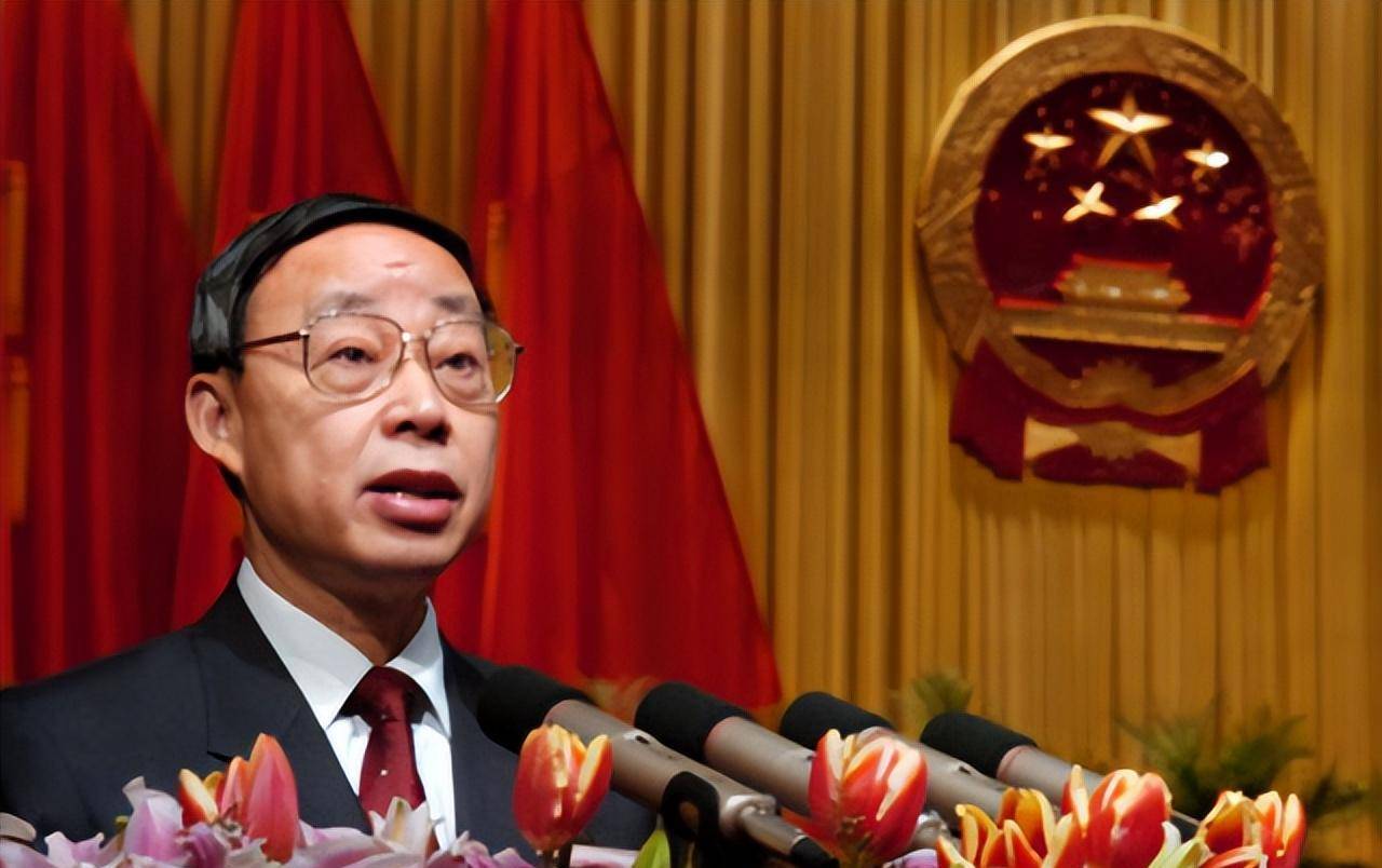 林树森:60岁从政贵州,是贵州的好省长,退休到大学教书,今76岁_工作