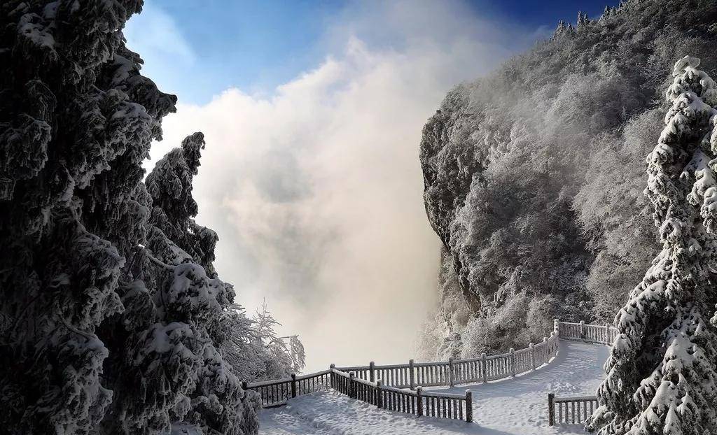 彭水摩围山天气预报今日情况
