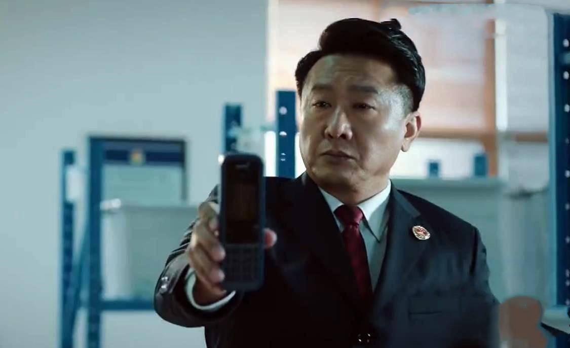 巡回检察组:武强和冼友文都是甩棍,为何冼友文判得轻?