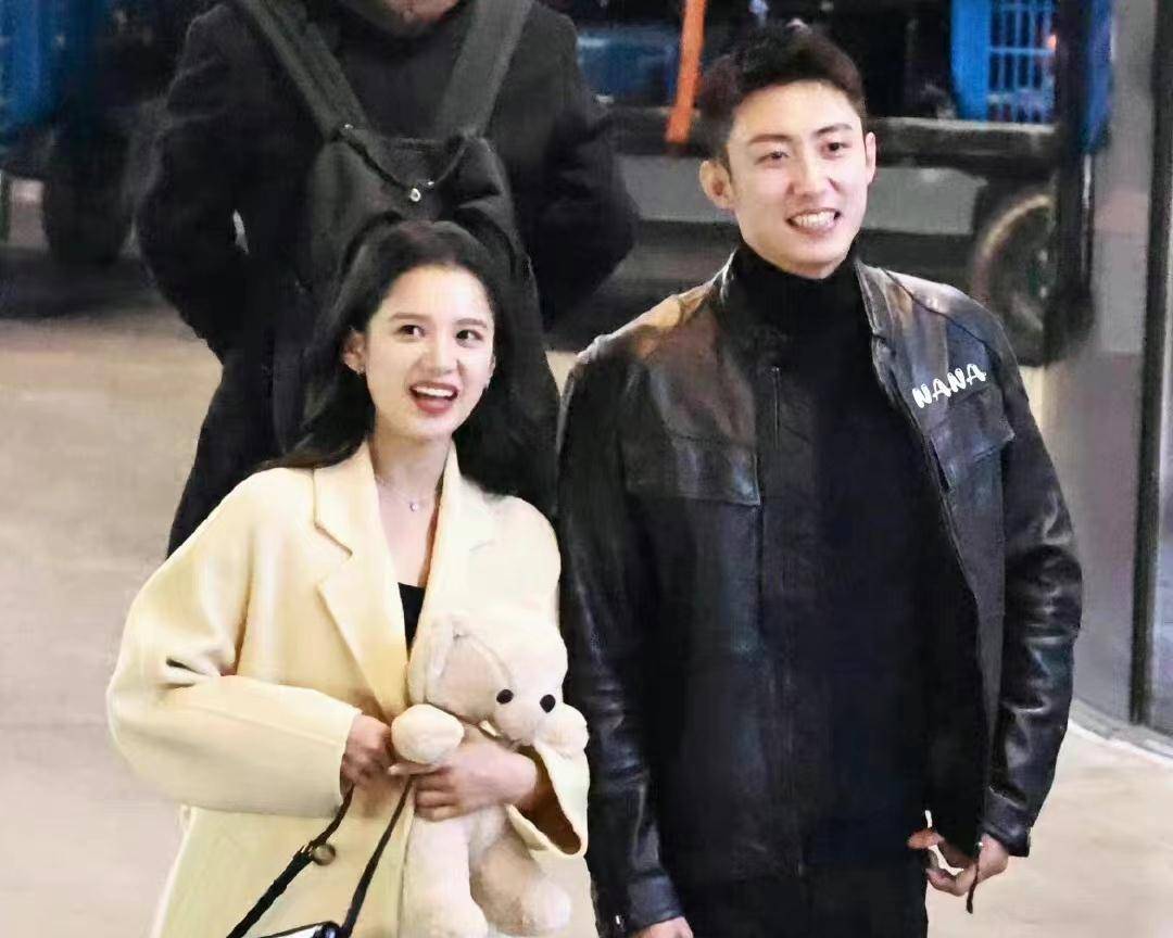 接受他们,他宁愿被南月如嘲笑他收入低,被南月如说他冲动鲁莽不计后果