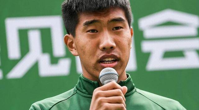 国安新援本轮首次登场,仅仅用了一场比赛,就让球迷眼前一亮_柏杨_球员