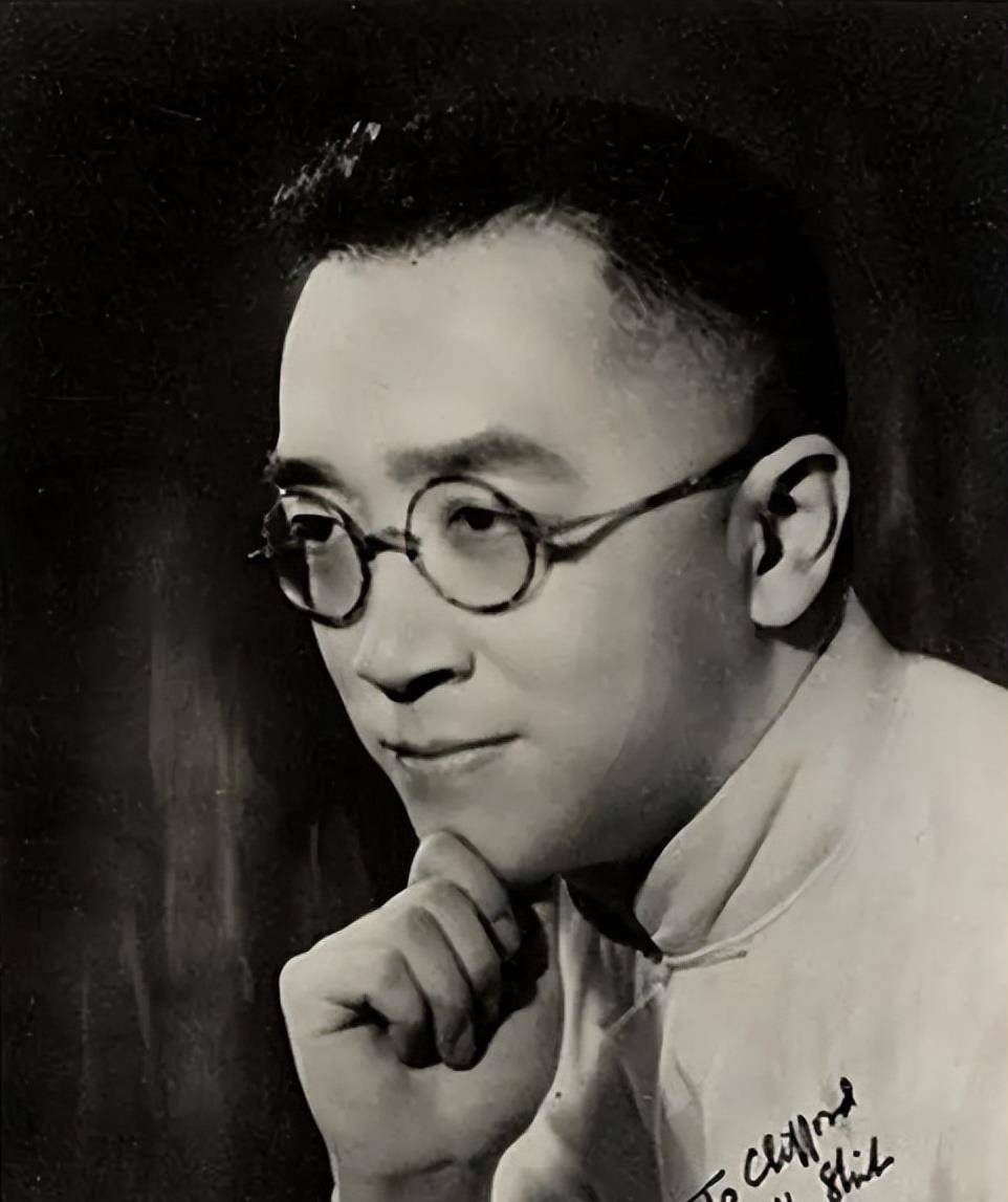 一生守望徐志摩在得知胡适和曹诚英的恋情后,便在胡适的老家宣扬开了