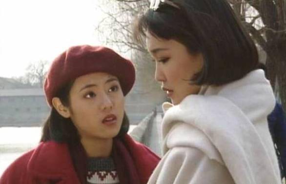 作品包括1994年的《银海惊涛》,1996年的《勇者无惧》,1999年的《铁血