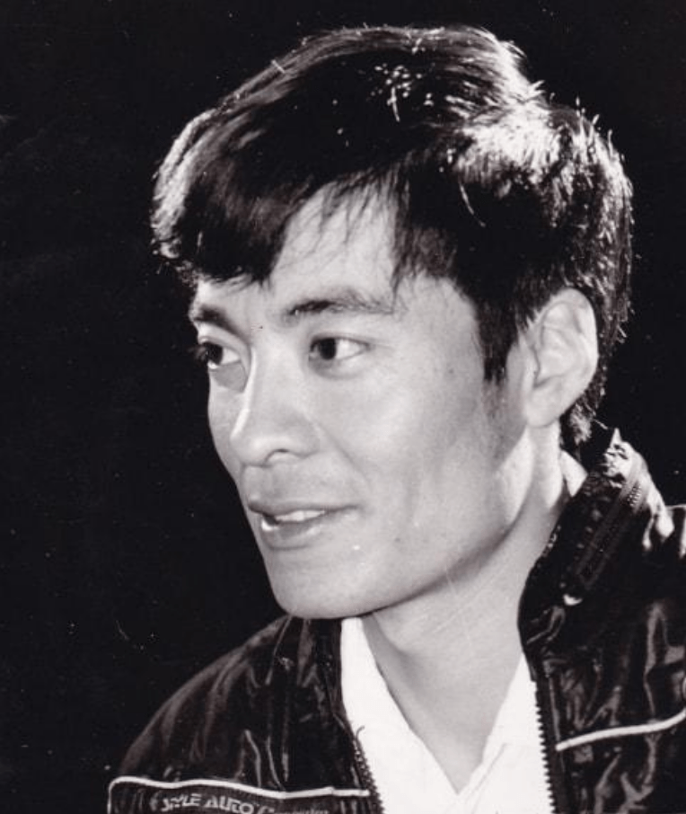 著名演员刘威:和小22岁杨若兮分手,闪婚化妆师,51岁