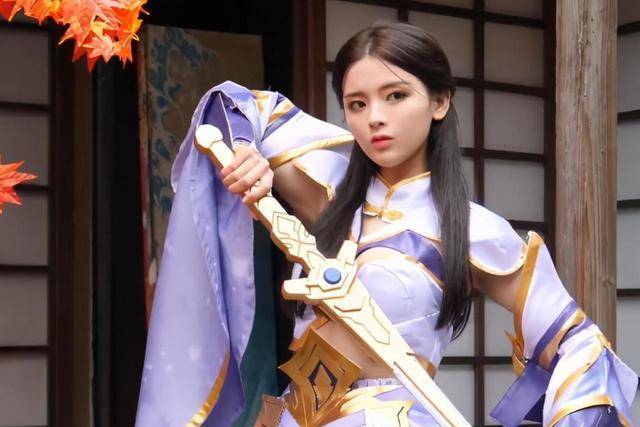鞠婧祎紫霞仙子太惊艳,杨超越周扬青也加入,五千年一见美女吸睛_cos