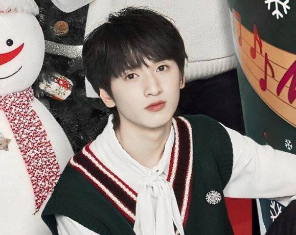 为护严浩翔,李飞将黄锐告上法庭,网友:《创4》即将尬到抠脚!