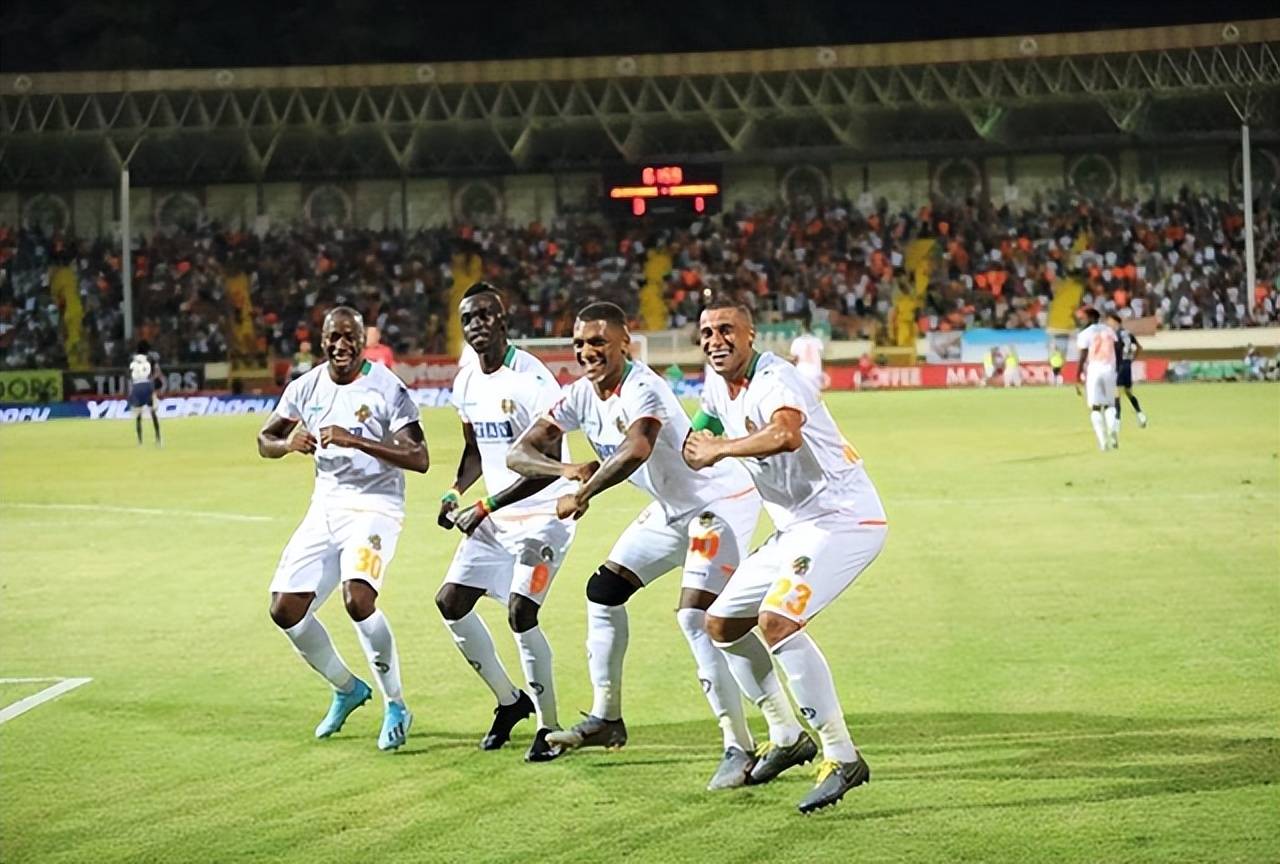 土超赛程如火如荼,特拉布宗客场乏力,大都会克制对手!