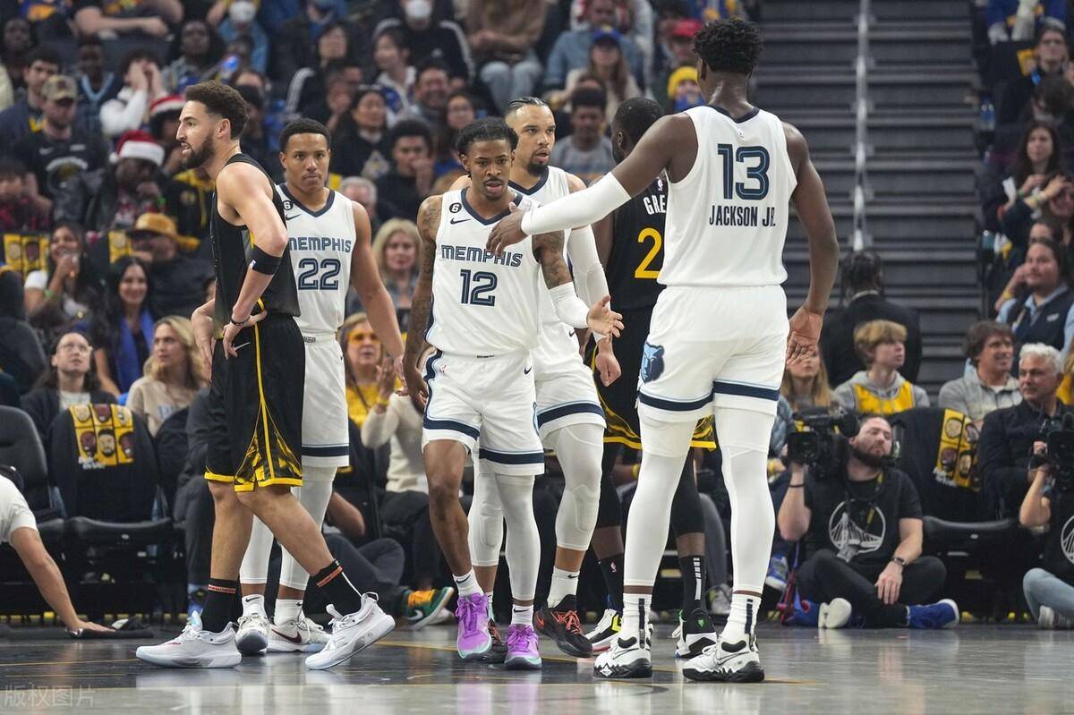 沃尔赛季报销|目光短浅！本赛季五巨亏签约：沃尔没用，热火给玻璃人千万合同