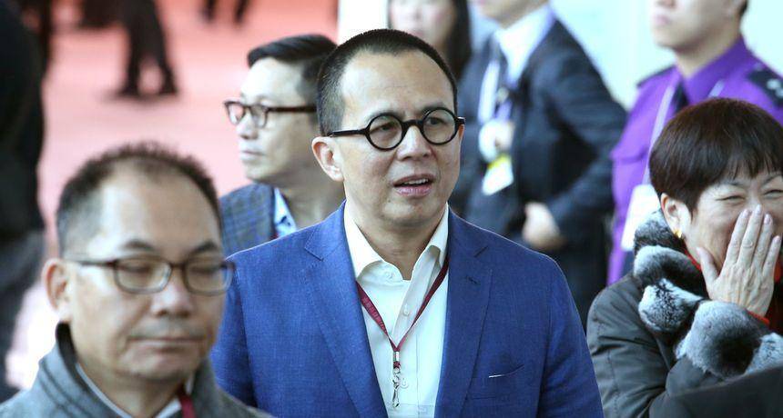 看刘銮雄现状,彰显李泽楷高明,两人之间高下立现_大刘_女人_女友