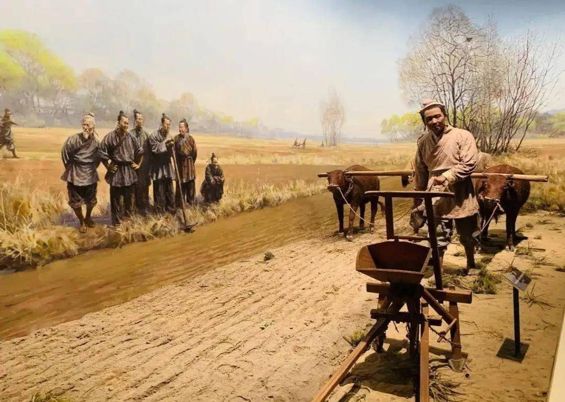 古代空地那么多,为何农民们宁愿被地主剥削,也不自己去开荒?