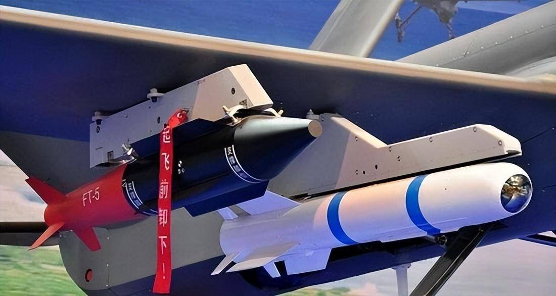 其在伊拉克作战中命中率高达95%,发射高度达到5米,采用复合制导系统