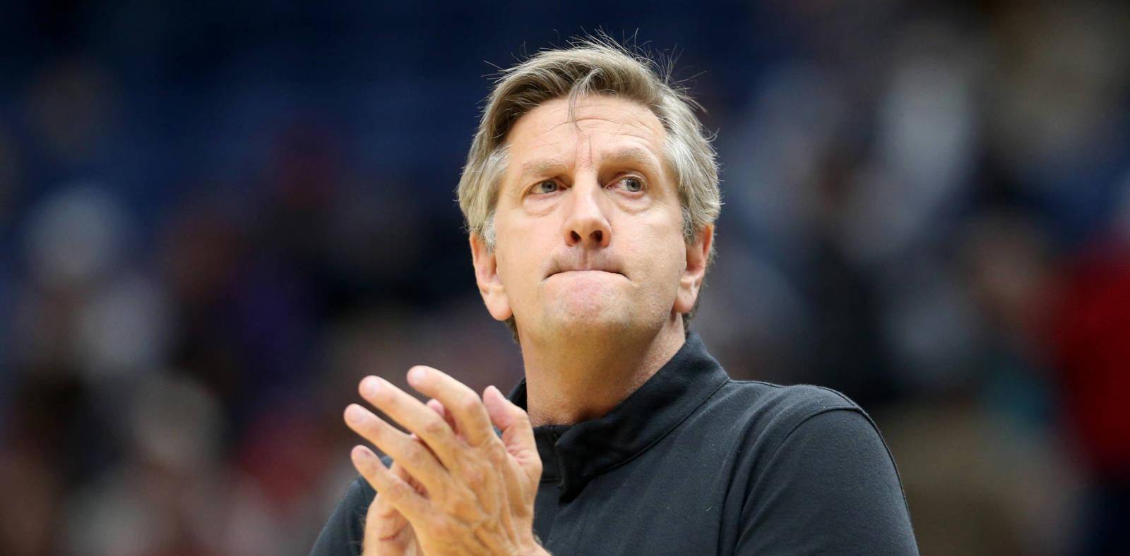 现年56岁的克里斯-芬奇,教练生涯已有24年之久,但大部分时间均为助教