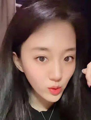 闫学晶儿媳生产倒计时,晒大肚照粉丝猜测是男娃_徐梦迪_林傲霏_视频