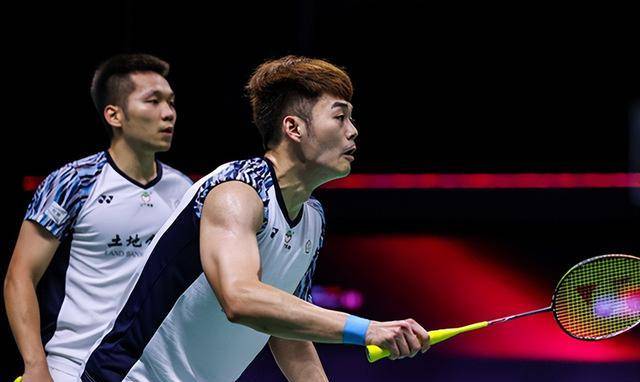 还有一对奥运冠军被淘汰,那就是男双组合李洋/王麒麟