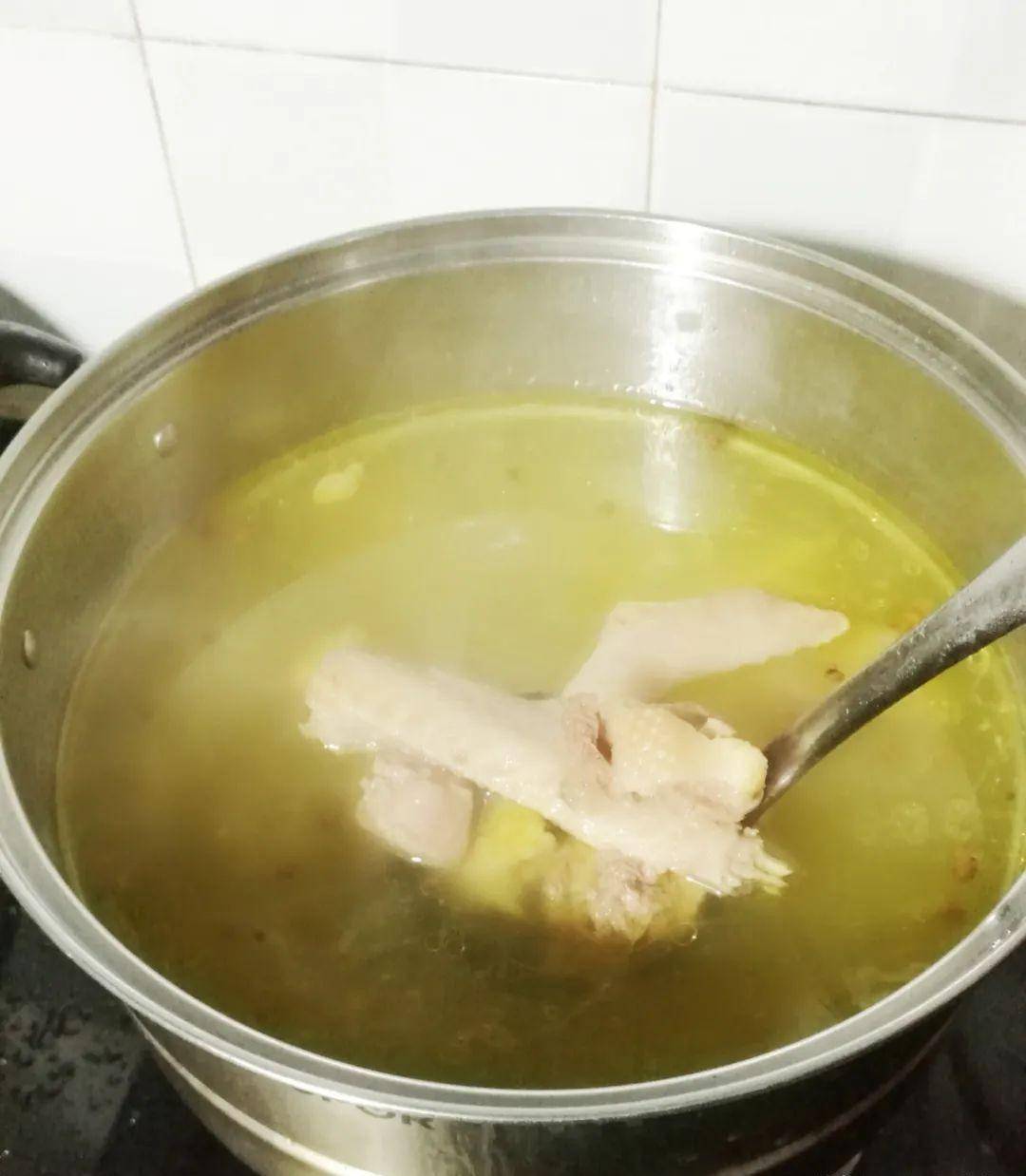 过年聚餐煮一大锅老鹅汤更实惠