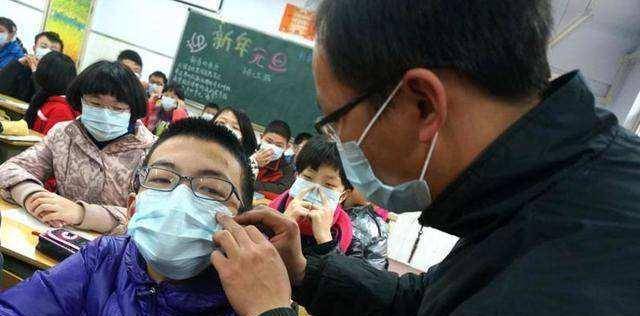老师戴口罩上课,对教学质量有影响吗?_疫情_要求_通知
