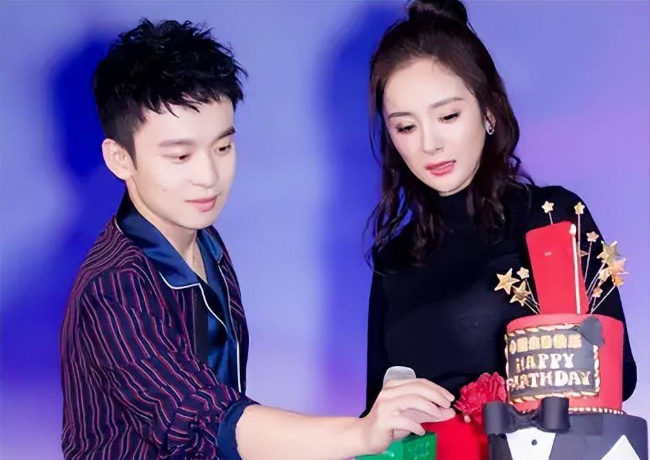 并且对于董子健来说,能够事业有成家庭美满,鹿晗功不可没!