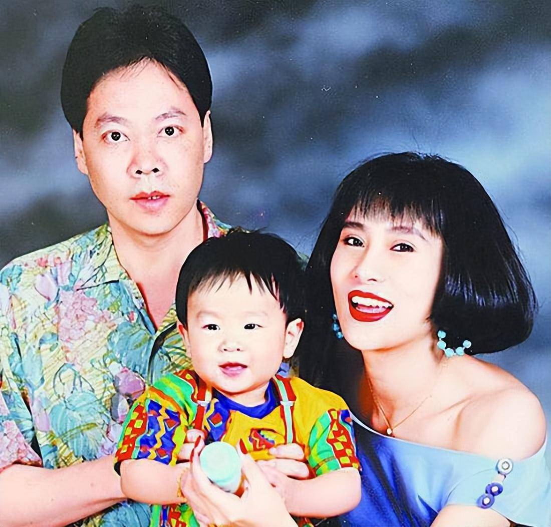 她是台湾知名女歌手,才貌俱佳情深不寿,渣男最终遭报应大快人心_于枫