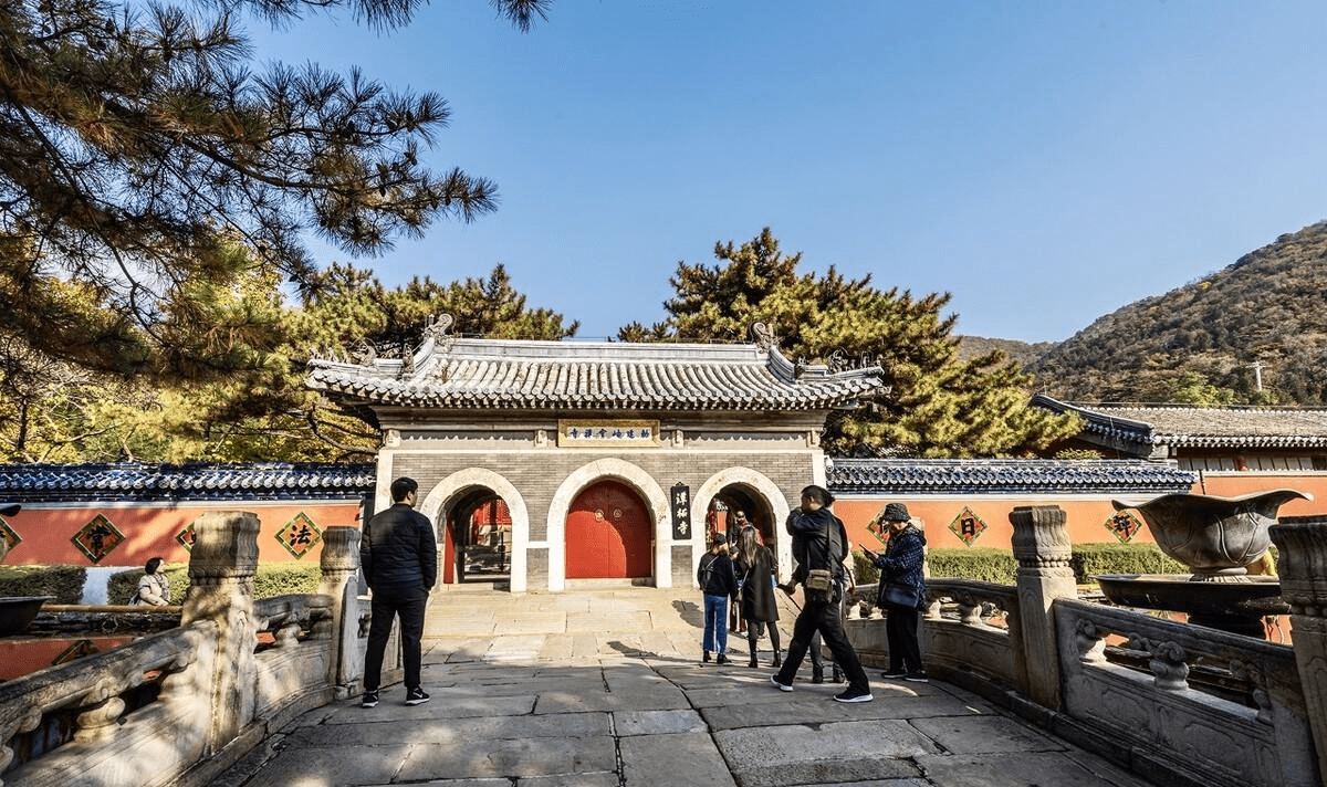 北京著名的皇家寺庙,康熙雍正乾隆都去过,却因50元门票常被吐槽