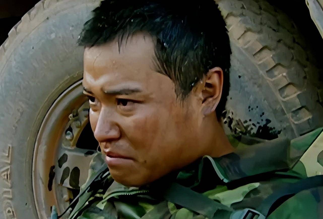 电视剧《士兵突击》中,成才的经历是多数人蜕变过程的必然经历_许三多